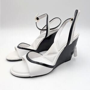Karl Lagerfeld Paris Kersey Wedge Sandal Women's Bright White Size US7.5M EU38